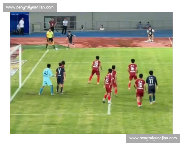 苏超赛场惊现 “江南四大才子”！魔性混搭经典音乐引爆全场笑点